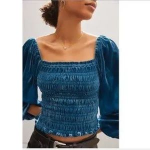 Puff-sleeved velvet blouse